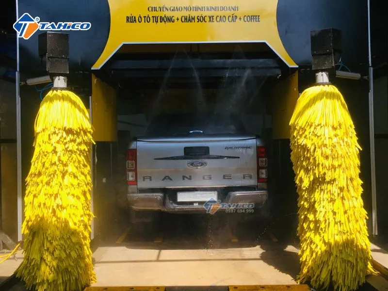 Các tính năng ưu việt giúp tối ưu giá máy rửa xe tự động