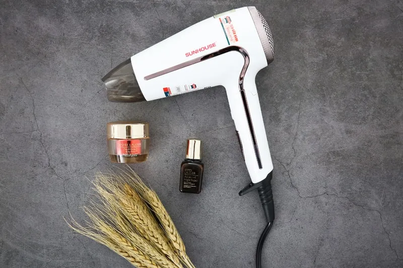 Máy sấy tóc 1500W Sunhouse SHD2308W thiết kế sang trọng