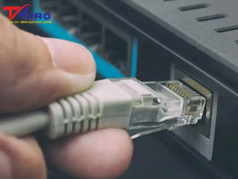 Hướng Dẫn Chi Tiết Cách Kết Nối Wifi Cho Tivi Samsung Đời Cũ