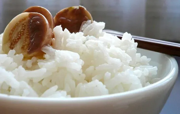 Cơm chín đều, hạt dẻo thơm