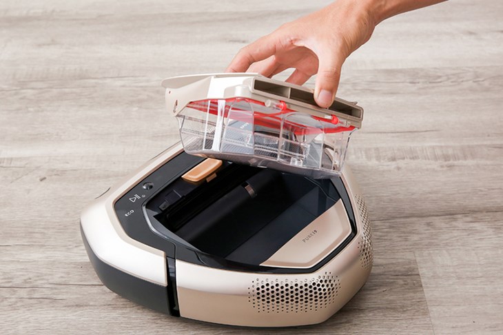 Robot hút bụi dung tích hộp lớn giúp chứa nhiều bụi hơn