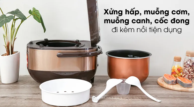 Bộ phụ kiện đầy đủ đi kèm khi mua nồi cơm cao tần Sharp