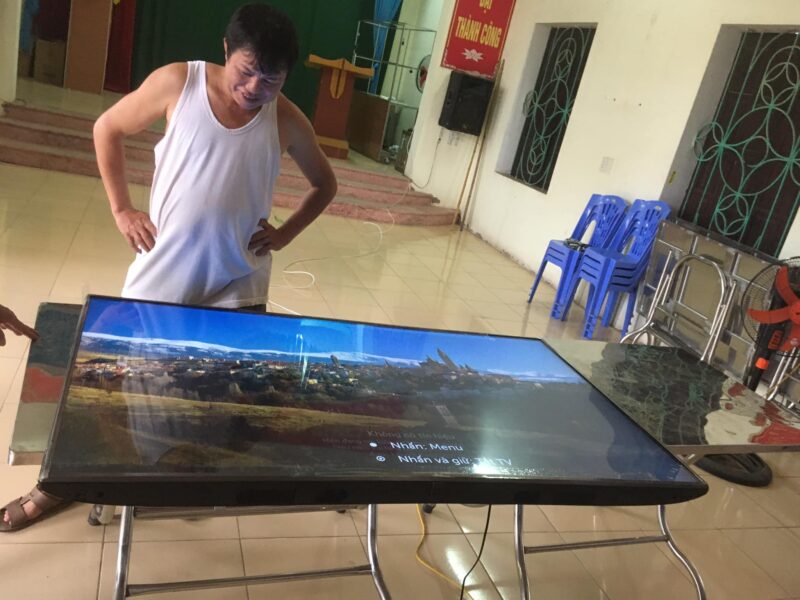 Tận Dụng Tivi Hỏng Màn Hình: Biến Rác Thành Kho Báu Sáng Tạo