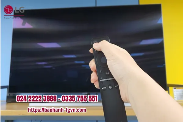 Hãy kiểm tra tất cả các cáp kết nối giữa Tivi và các thiết bị ngoại vi