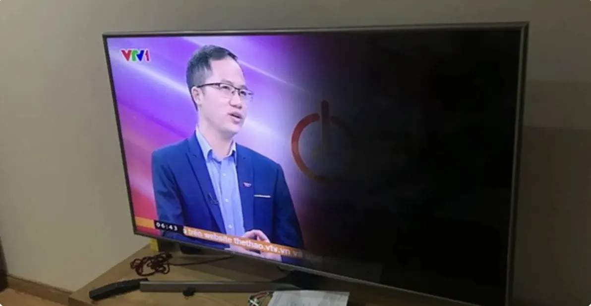 Cách kiểm tra dây cáp khi tivi sony bị chia đôi màn hình