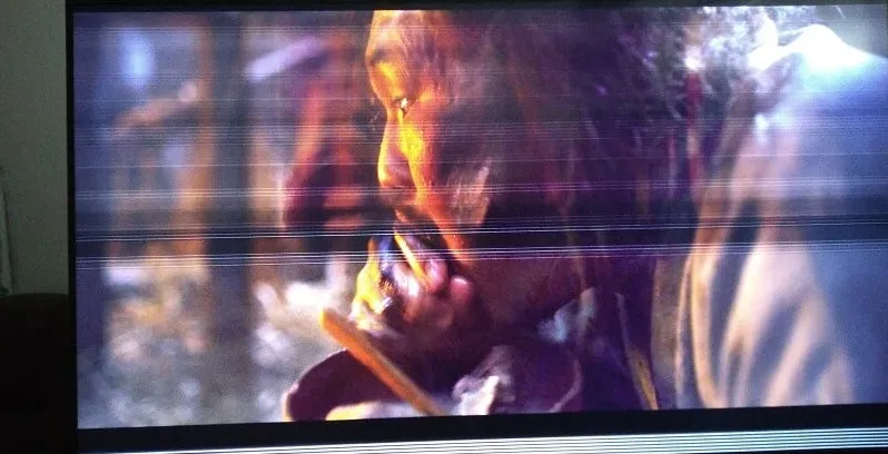 Hiện tượng nhòe nhiễu trên màn hình tivi Sony