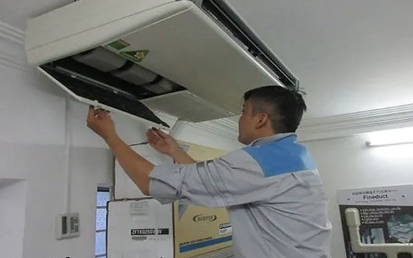 Lắp đặt máy lạnh áp trần