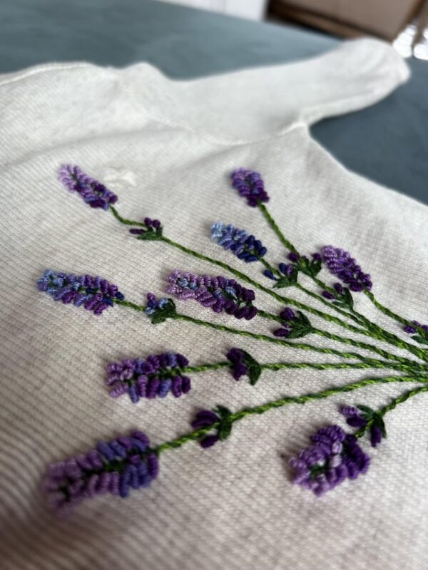 Có Nên Giặt Đồ Em Bé Bằng Máy Giặt Hay Không? Hướng Dẫn Chi Tiết Từ Chuyên Gia