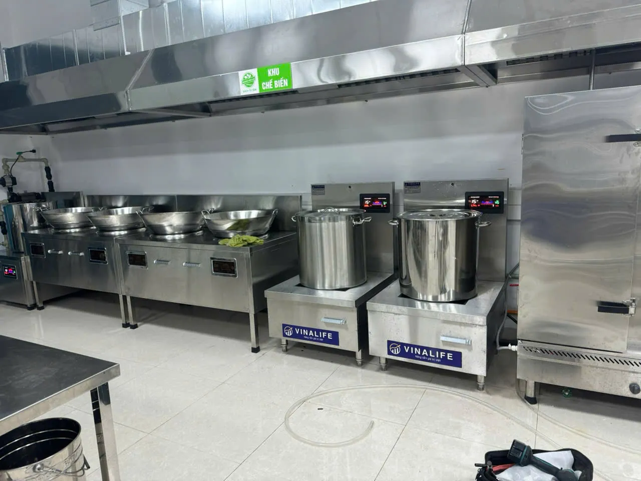 Bếp từ đơn 5kw được ứng dụng rộng rãi trong các bếp ăn tập thể