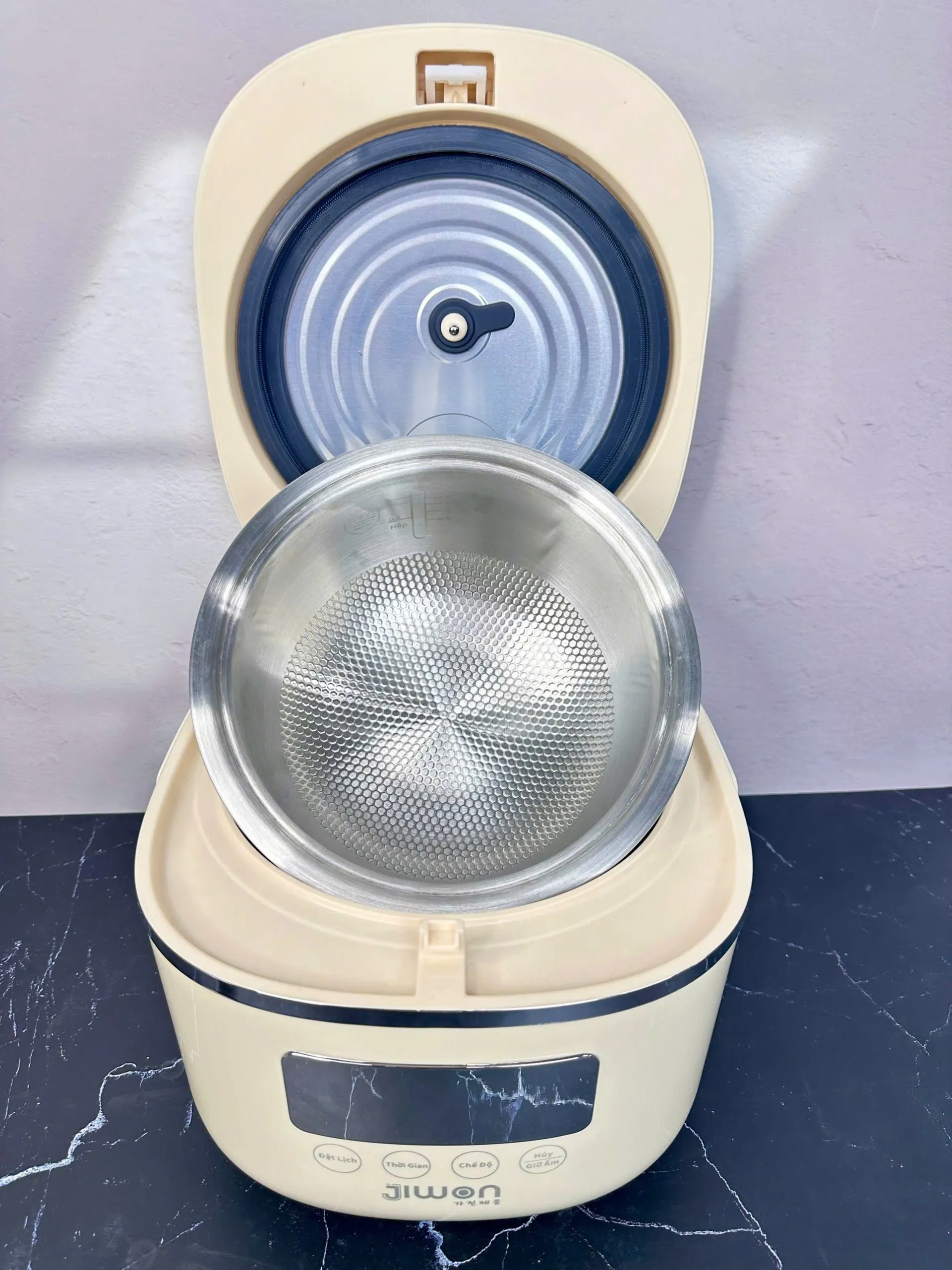 Nồi cơm điện tách đường JIWON JW-34F chi tiết